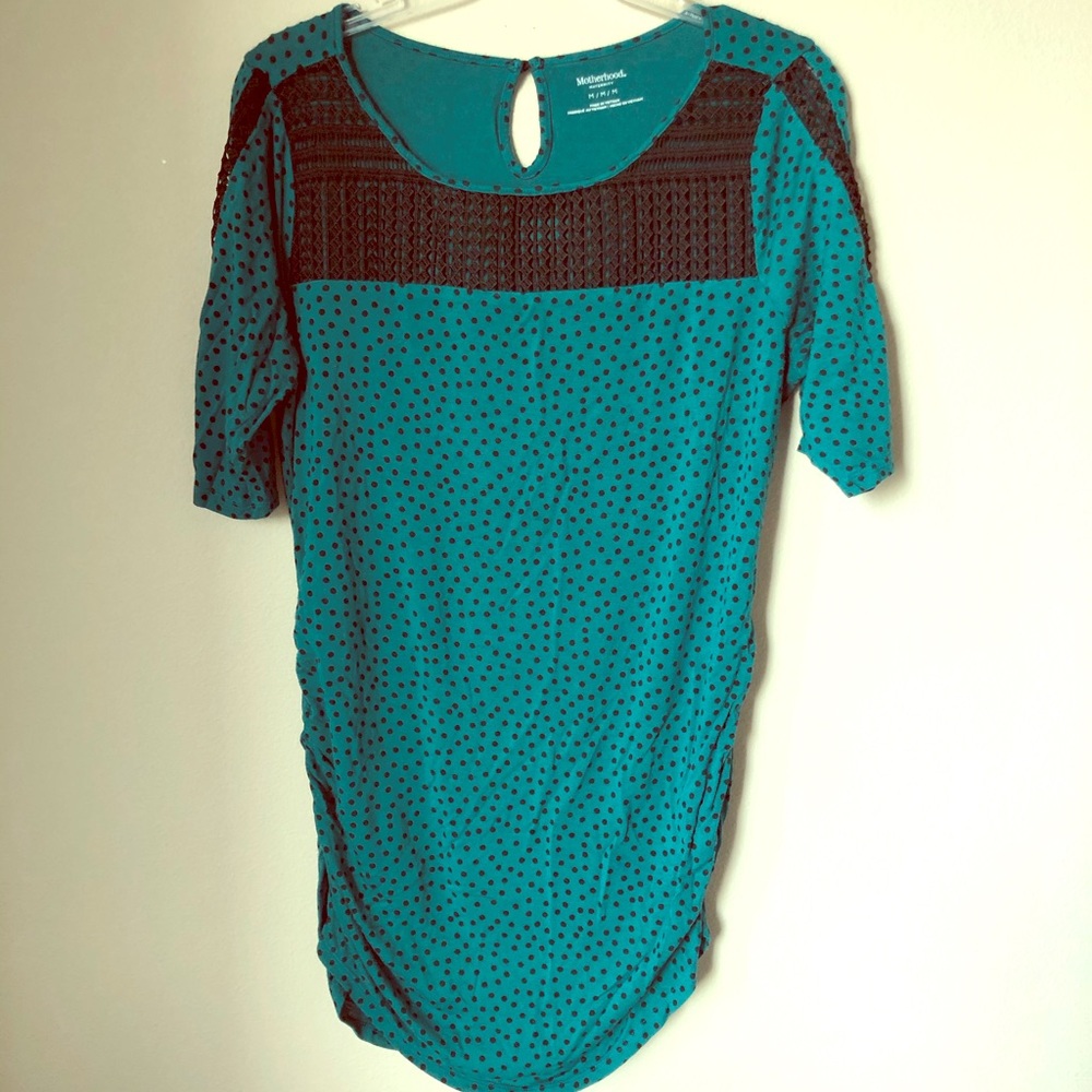 Motherhood Maternity blue green top with ruching